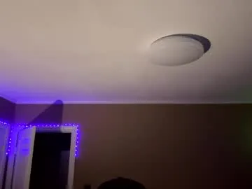 dimamozaev400 – webcam model profile photo Image 15