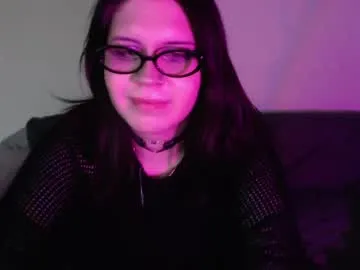hina_porn – webcam model profile photo Image 4