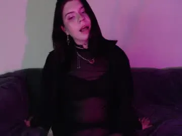 hina_porn – webcam model profile photo Image 5