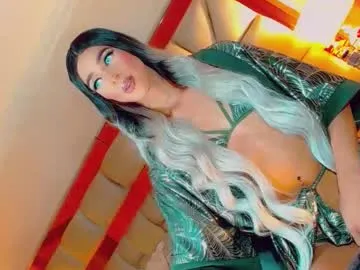 IORio2 – webcam model profile photo Image 8