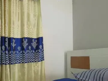 hakxram – webcam model profile photo Image 15