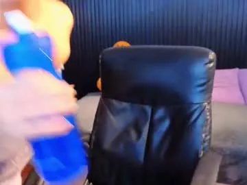 deyvessa – webcam model profile photo Image 6