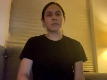 amcutefatima – webcam model profile photo Image 3