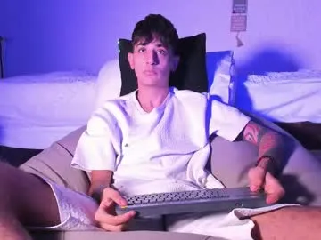 Youlalia – webcam model profile photo Image 4