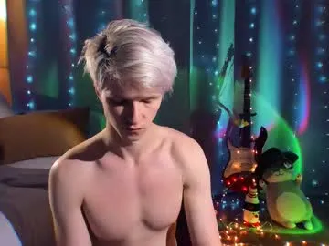 hunkwithglasses – webcam model profile photo Image 8