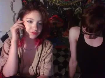 lucretiaburnaugh – webcam model profile photo Image 4