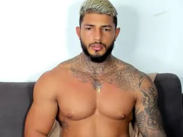 tommyreal20 – webcam model profile photo Image 13