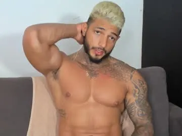 tommyreal20 – webcam model profile photo Image 5