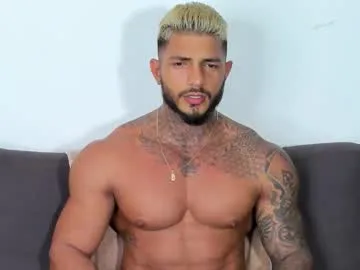 tommyreal20 – webcam model profile photo Image 8