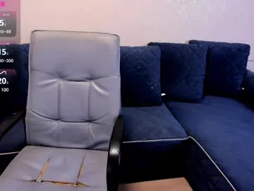 hina_porn – webcam model profile photo Image 15