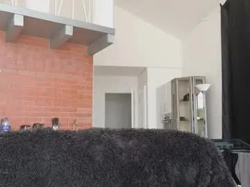 octavarium211 – webcam model profile photo Image 12