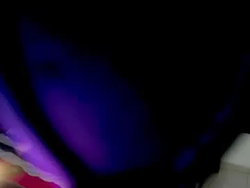 hina_porn – webcam model profile photo Image 15