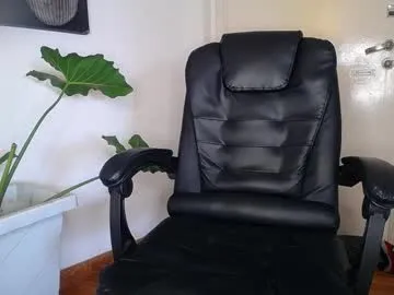 olivertasty – webcam model profile photo Image 2