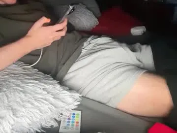 Alicatcua_ – webcam model profile photo Image 3