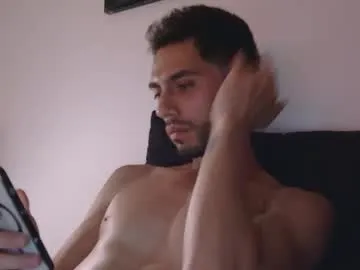 Youlalia – webcam model profile photo Image 12