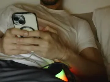 Youlalia – webcam model profile photo Image 15