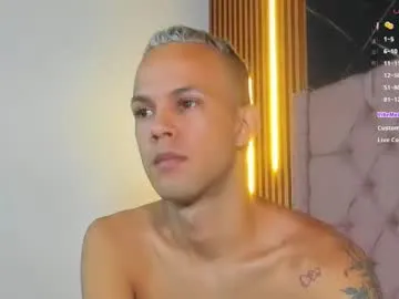 Donovan_Desmond – webcam model profile photo Image 3