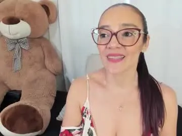 catmintlush – webcam model profile photo Image 7