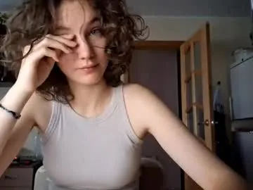 Prueberry – webcam model profile photo Image 4