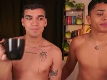 octavarium211 – webcam model profile photo Image 11