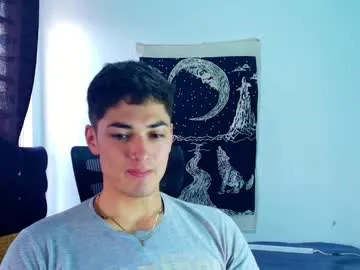 manlymanson – webcam model profile photo Image 3