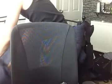 IORio2 – webcam model profile photo Image 6