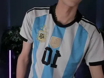 octavarium211 – webcam model profile photo Image 18