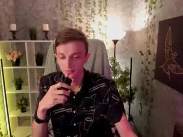 octavarium211 – webcam model profile photo Image 2