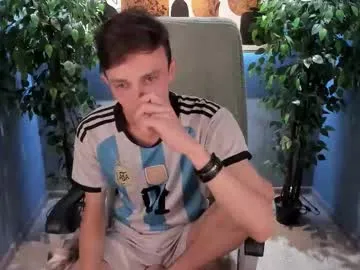 octavarium211 – webcam model profile photo Image 3