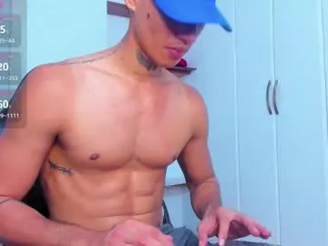 eric_poston – webcam model profile photo Image 18