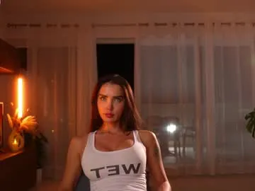 annadelrae444 – webcam model profile photo Image 2