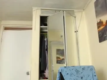 octavarium211 – webcam model profile photo Image 11