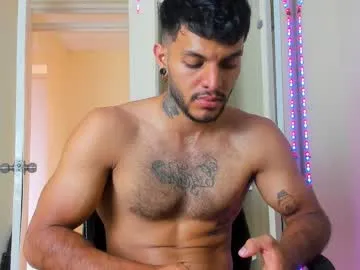 octavarium211 – webcam model profile photo Image 16