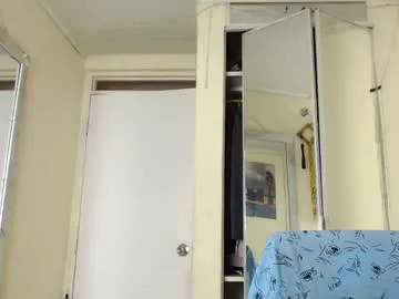 octavarium211 – webcam model profile photo Image 4