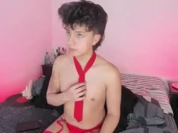 Taanni – webcam model profile photo Image 11