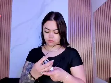 adrena_ – webcam model profile photo Image 11