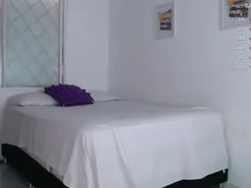 selenemore – webcam model profile photo Image 8