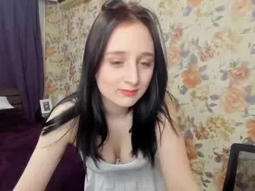 hina_porn – webcam model profile photo Image 2
