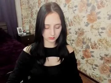 hina_porn – webcam model profile photo Image 9