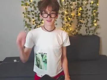 kaislutx – webcam model profile photo