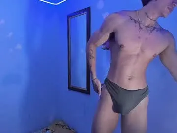 LetsDoeIt111 – webcam model profile photo Image 15