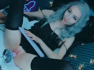 hina_porn – webcam model profile photo Image 8