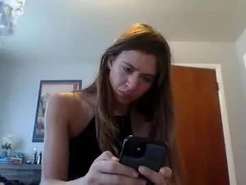 hina_porn – webcam model profile photo Image 5