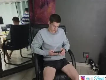 CoupleOnFire – webcam model profile photo Image 7