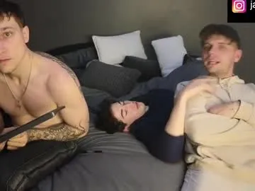 CoupleOnFire – webcam model profile photo Image 8