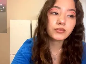 eliejay – webcam model profile photo Image 12