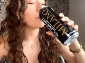 eliejay – webcam model profile photo Image 9