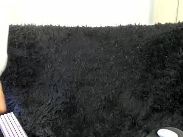 yueyue2003 – webcam model profile photo Image 9