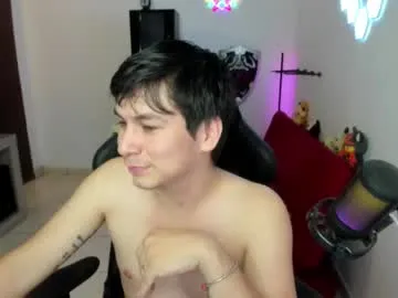 IORio2 – webcam model profile photo Image 12