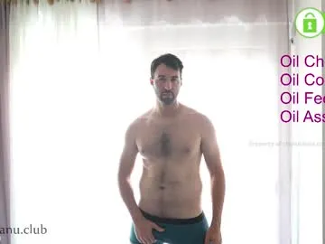 cumband – webcam model profile photo Image 9